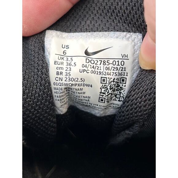 NIKE Women’s Air Max SC Sneakers / Size: 6 - Picture 9 of 9